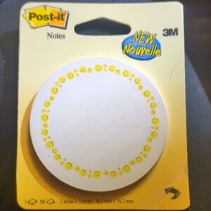 Post-it Round White Notes with Yellow Smile Border - 3 in